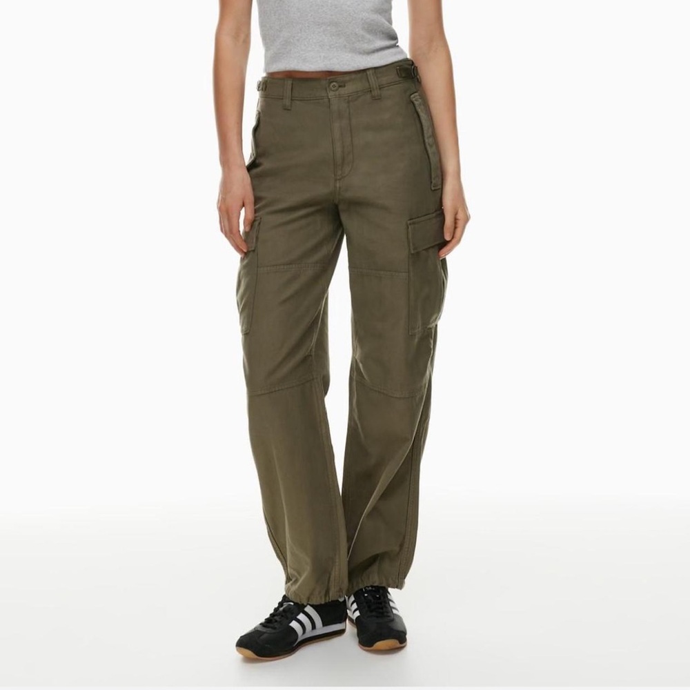 TNA Aritzia Olive Green Supply Cargo Utility Pants